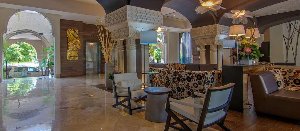 Hotel Lucerna Culiacán Интериор снимка