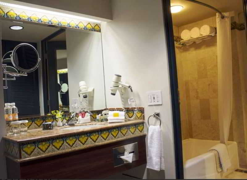 Hotel Lucerna Culiacán Екстериор снимка